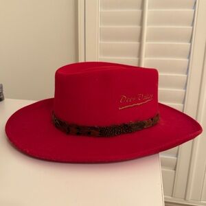 Ēlan Blanc Deer Valley 100% Wool Crushable Water Repellent Hat